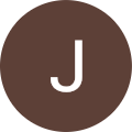 Julia Manolache Avatar
